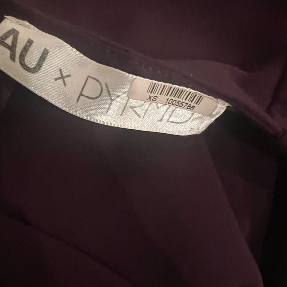 Amanda Uprichard The Annika Jumpsuit elegant burgundy NWOT - Picture 11 of 15